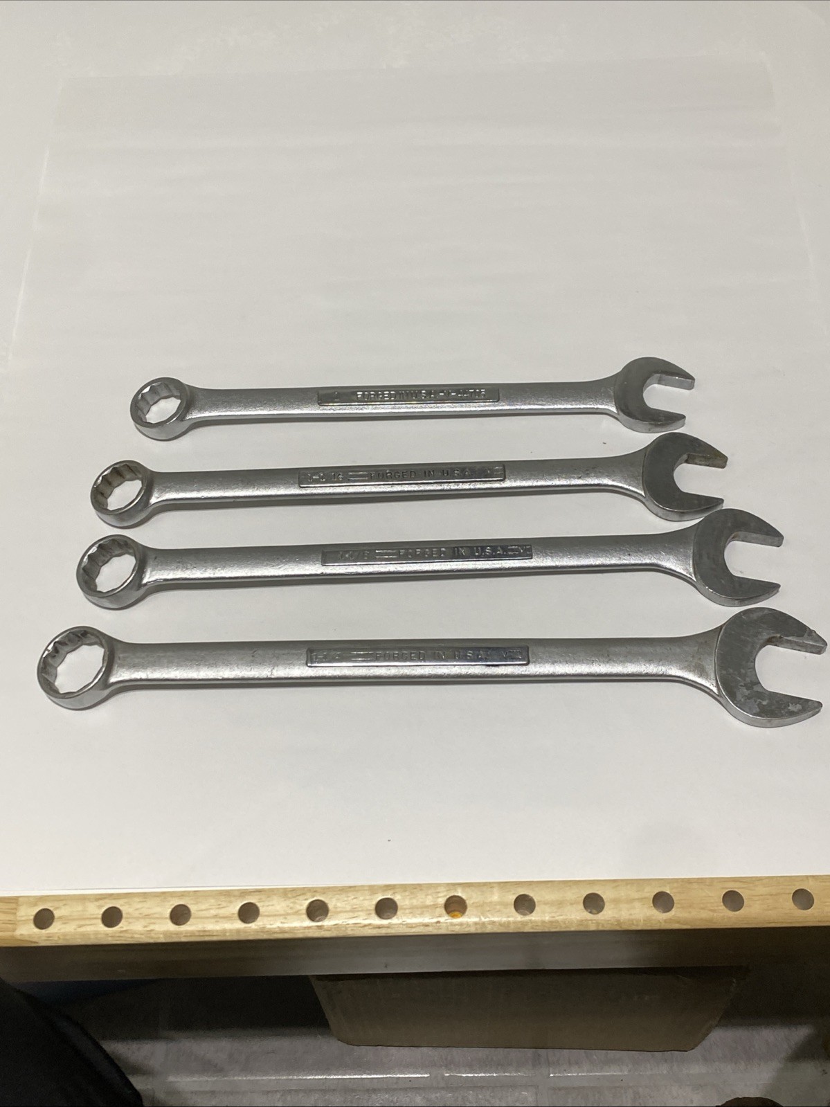 Craftsman SAE Combination Wrench Set, 12 pt (1″ – 1 1/4″) – 4 pcs “V”