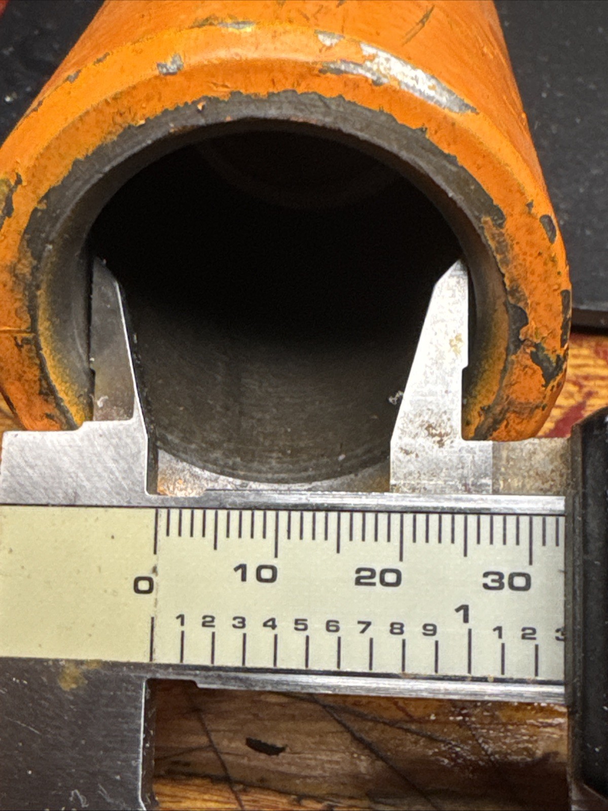 Unknown Brand But VTG Attachments to 10-ton Hydraulic Ram 18lbs Good Shape
