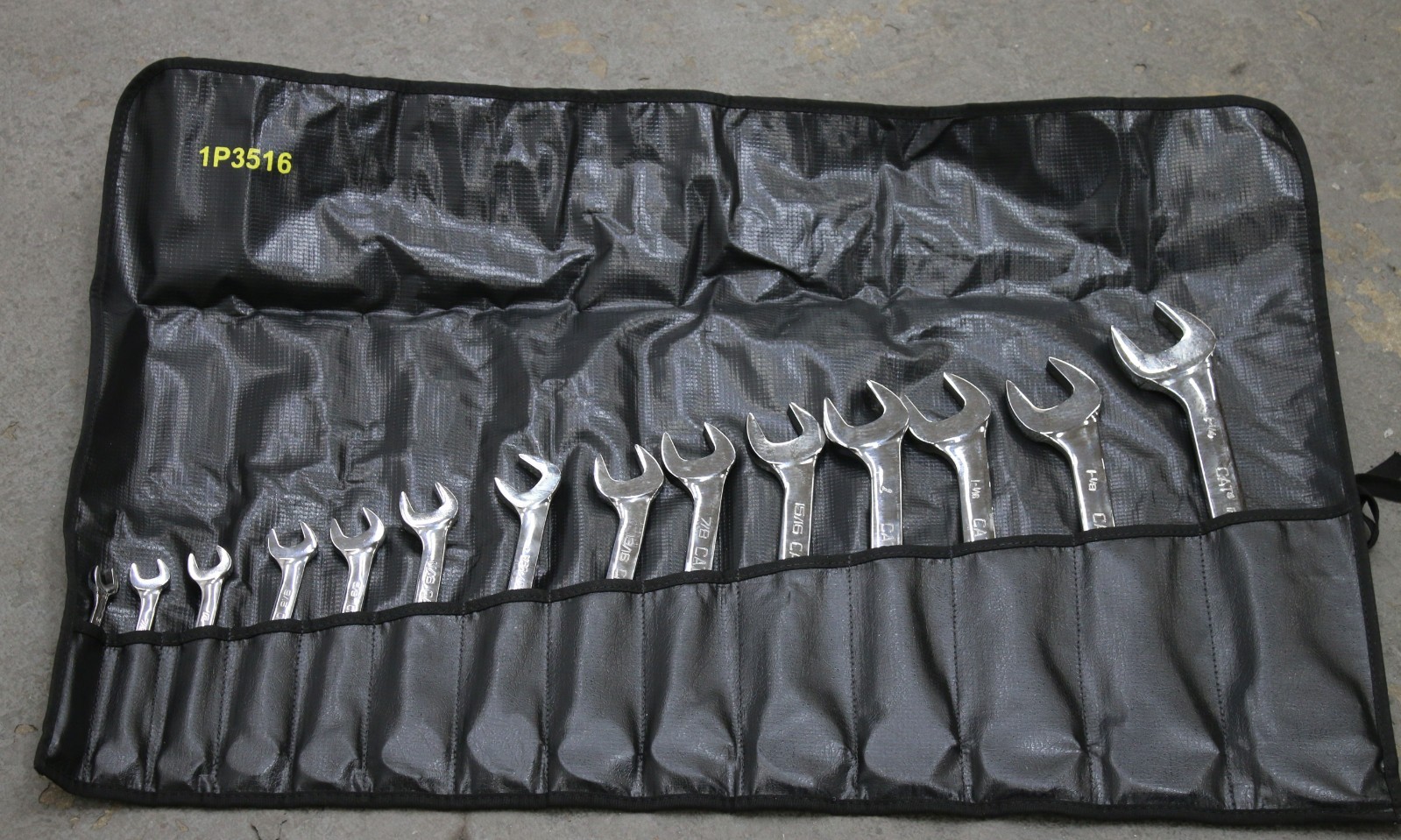 Cat Caterpillar Tools 1P3515 3/8″ to 1-1/4″ 14pc SAE Open End Angle Wrench Set