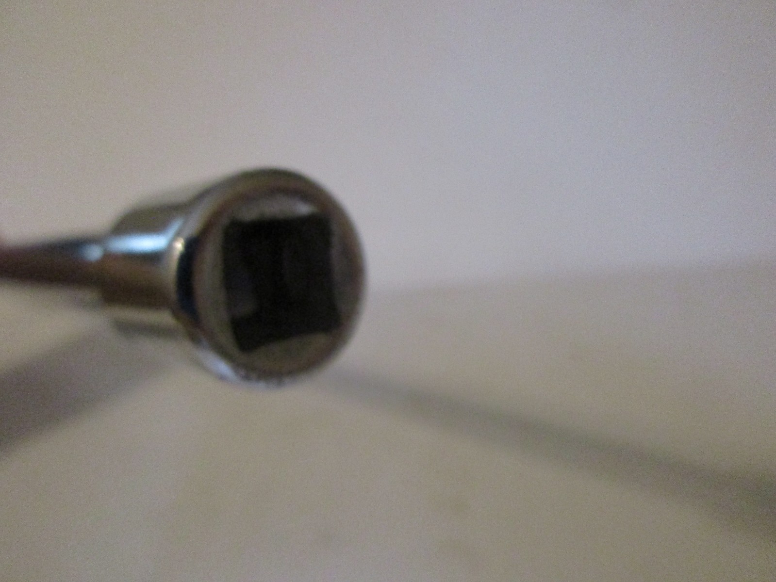 23 1/2″ (END TO END) 3/8″ SOCKET DRIVE EXTENSION ROD