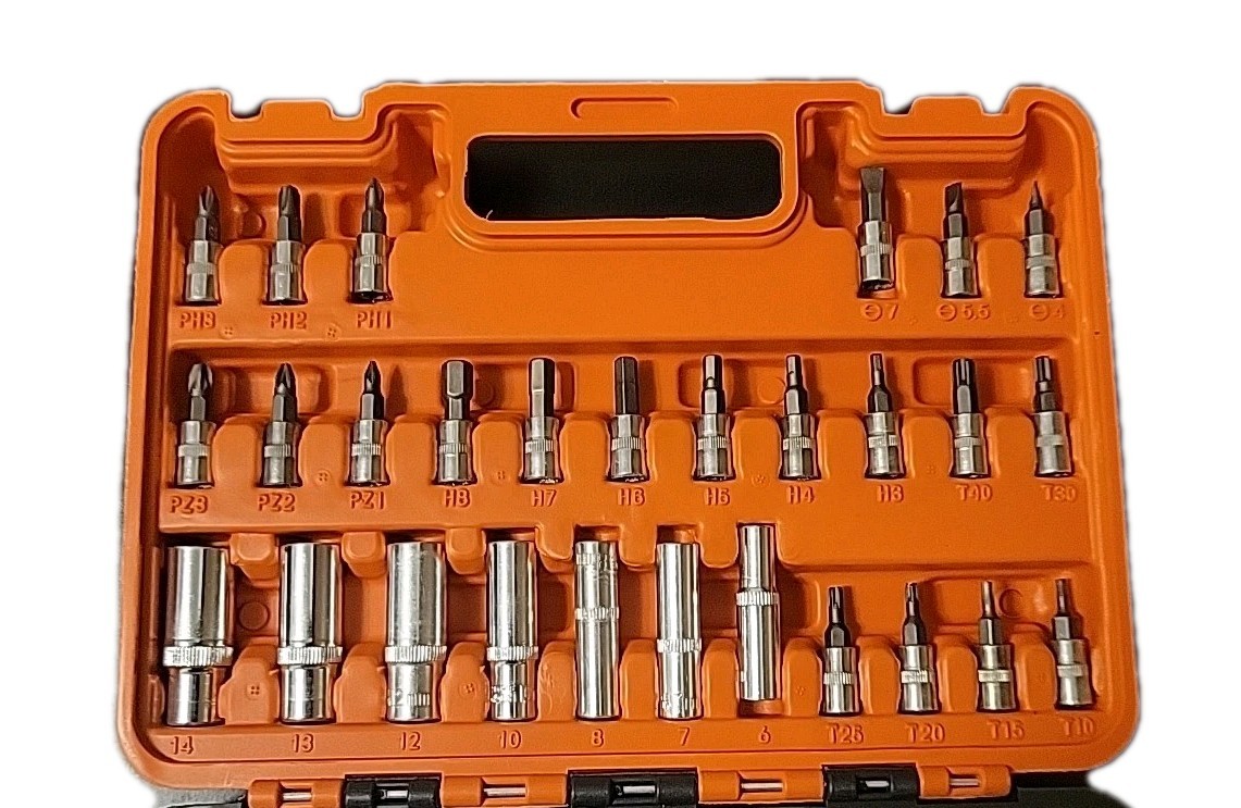 53 Piece Socket Wrench Set. !!NEW!!