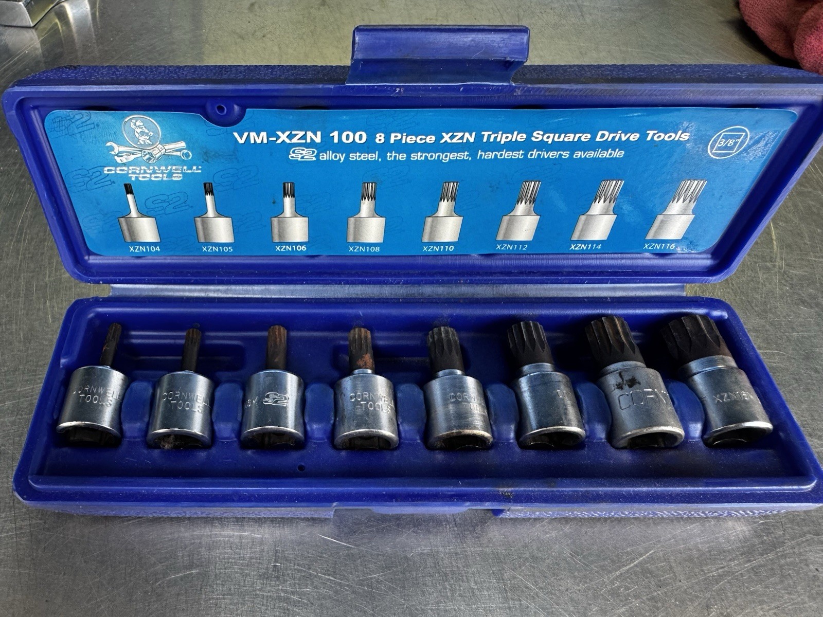 Cornwell Tools VM-XZN100 – 3/8″ Drive 8 Pc Triple Square Drive Socket Set W/ Box