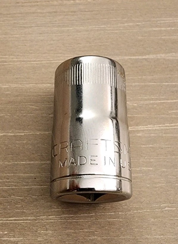 Craftsman 15mm Socket 12 Point 1/2″ Drive V 44236 (Top Knurl, Tapered)