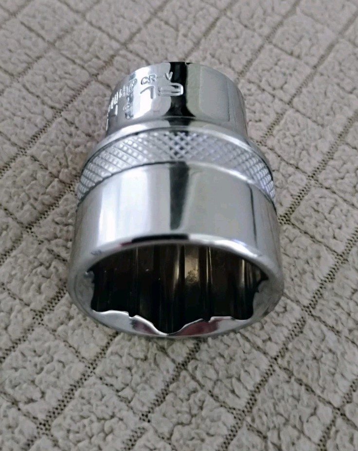 Powerbilt Zeon 19mm Socket 3/8 Dr