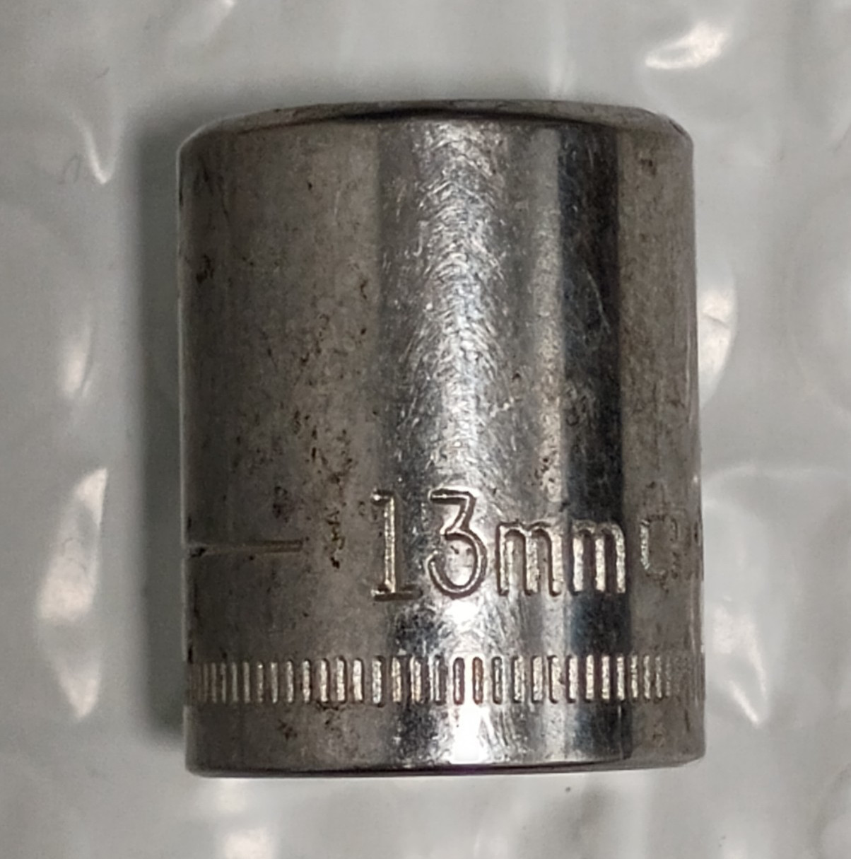 CRAFTSMAN TOOLS USA SAH43514, 3/8″ DRIVE, 13MM. SOCKET, SHALLOW, 6 POINT.
