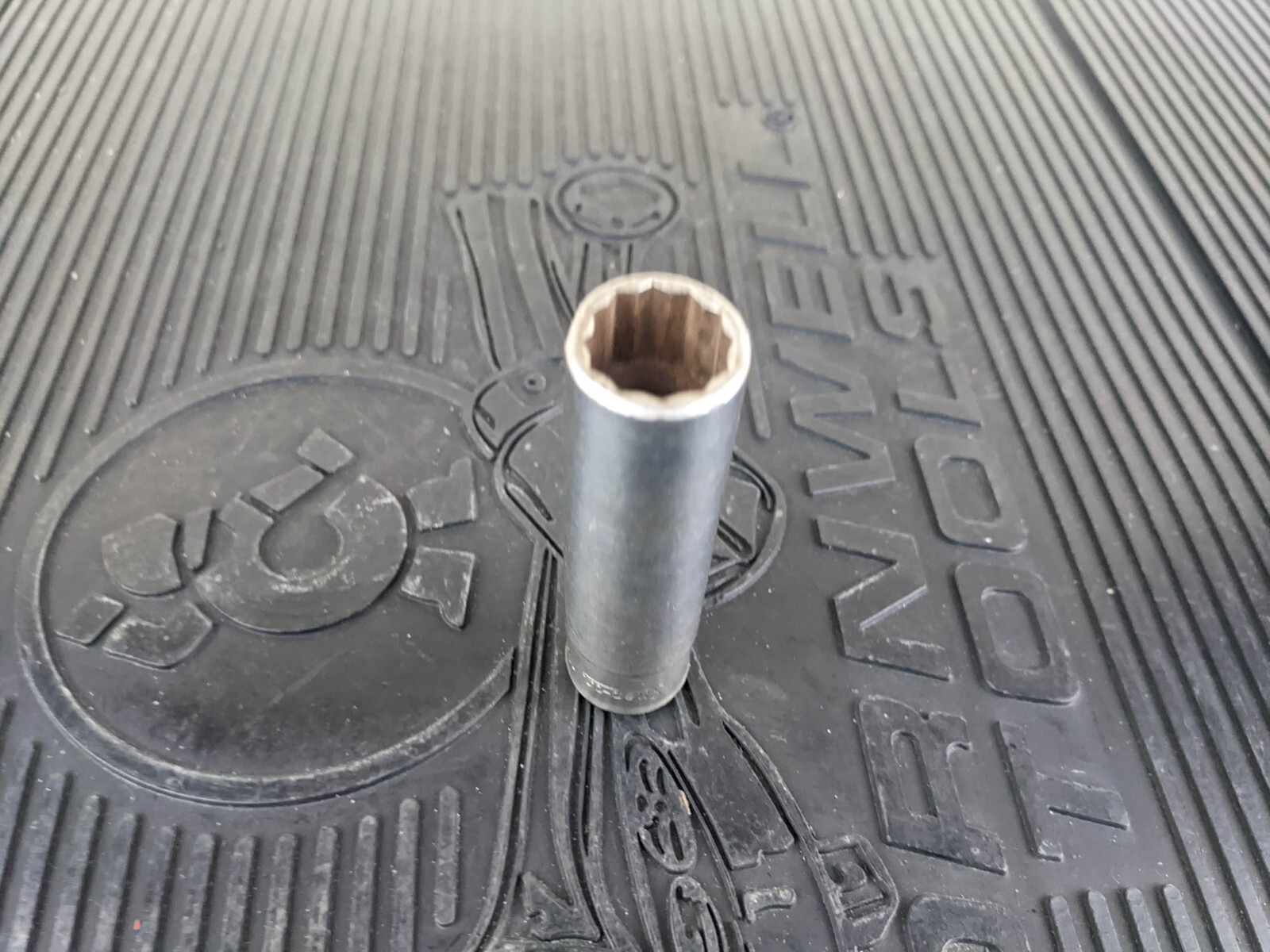 #at793 Snap On Tools SVS221 1/2″ Drive 11/16″ Deep Chrome USA Socket
