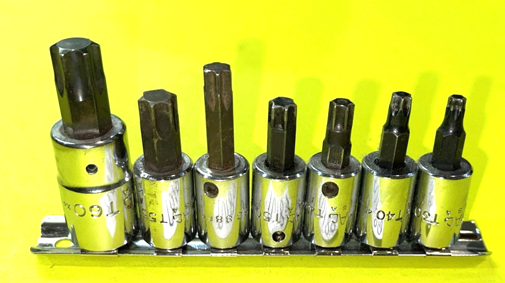 MAC TOOLS 7 PIECE MULTI DRIVE TORX BIT SOCKET DRIVER SET T30-T60 INCLUDING A GM