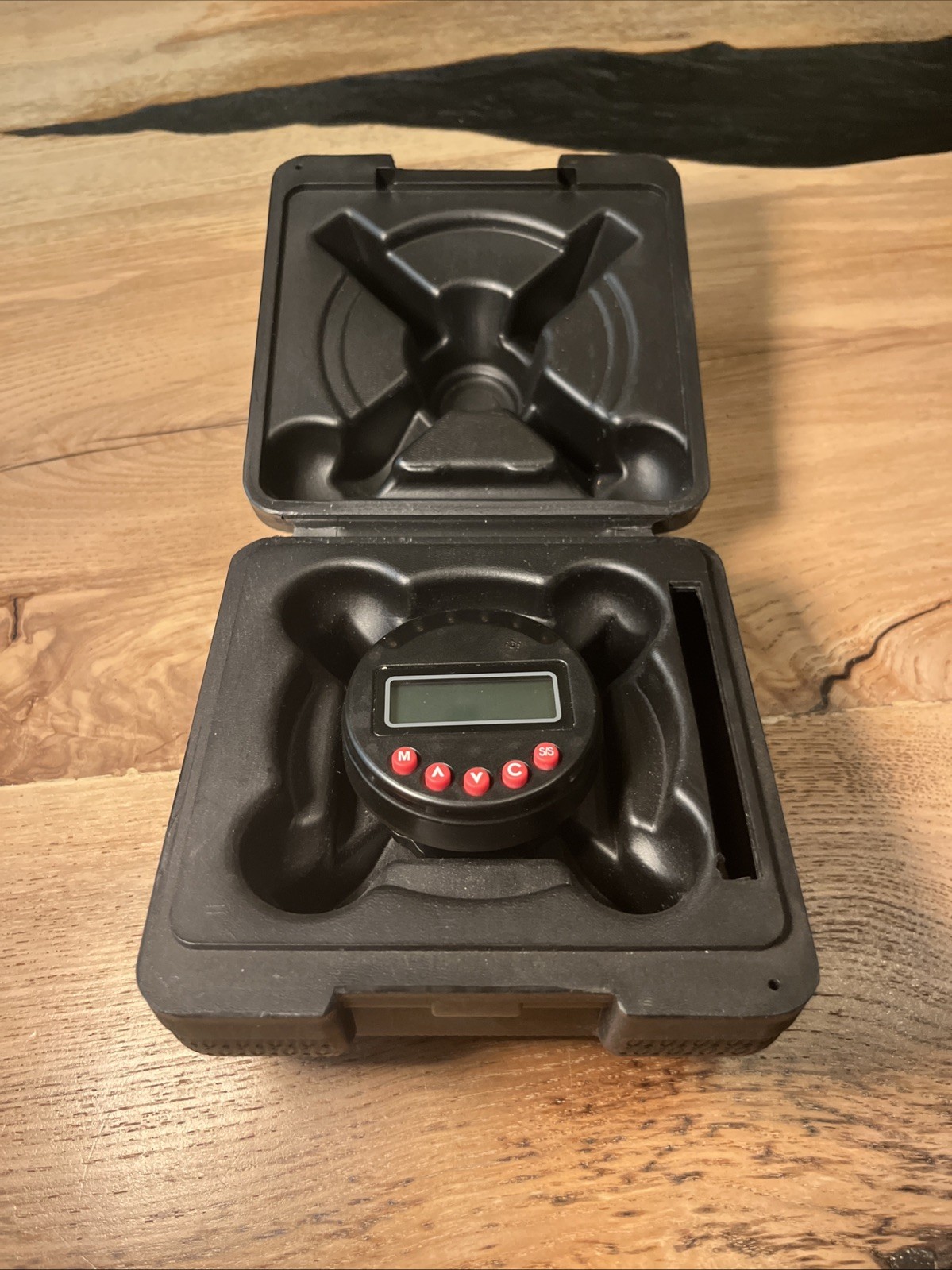 Magnetic Digital Angle Meter AM-BN W/ Carrying Case