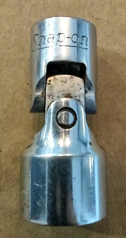 Snap On FVU20 5/8″ Universal Swivel Socket 3/8 Drive 12 point USA