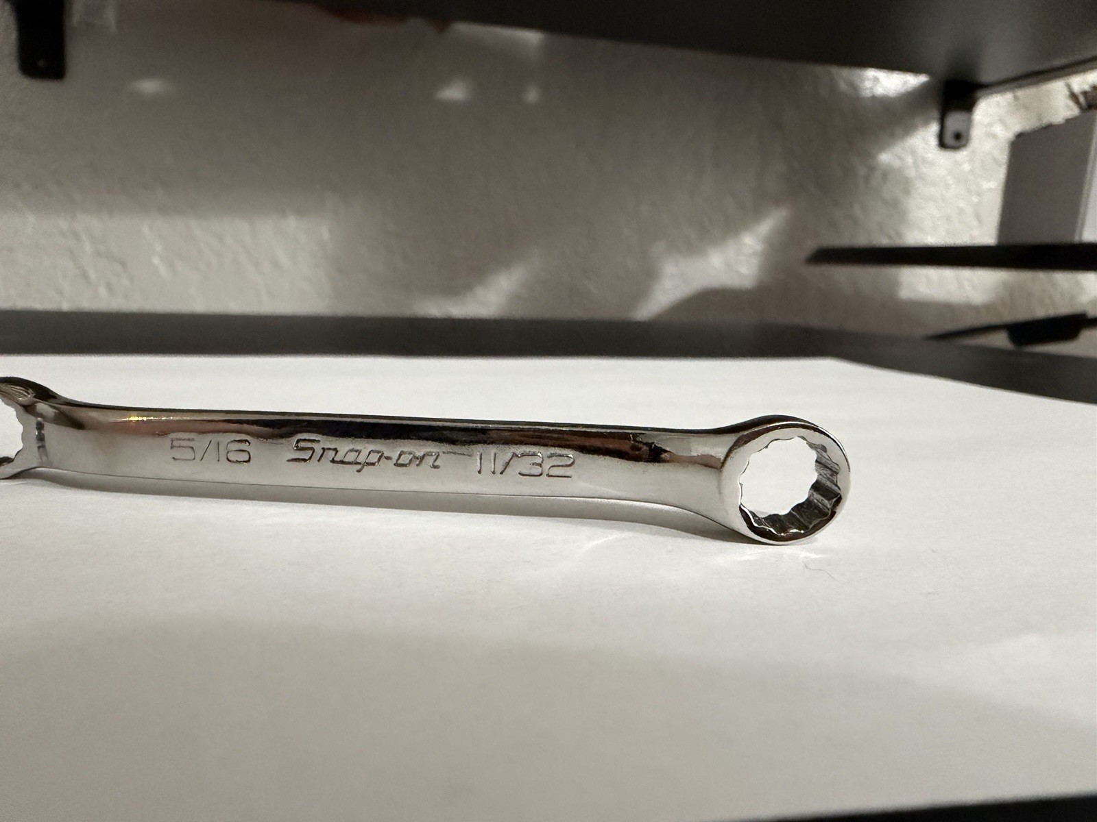 Snap On XID2022A 5/16–11/32″ 12-Point SAE Midget 10° Offset Box Wrench