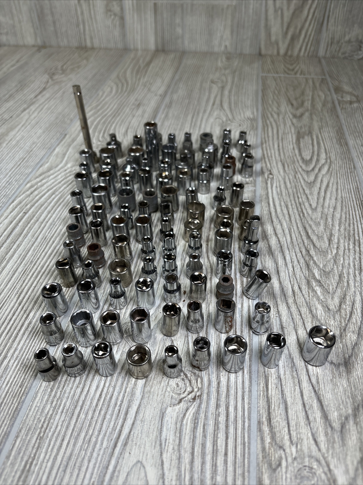 Sockets Lot Of 100 Mixed Assorted Craftsman USA Japan Taiwan VTG Small Sizes
