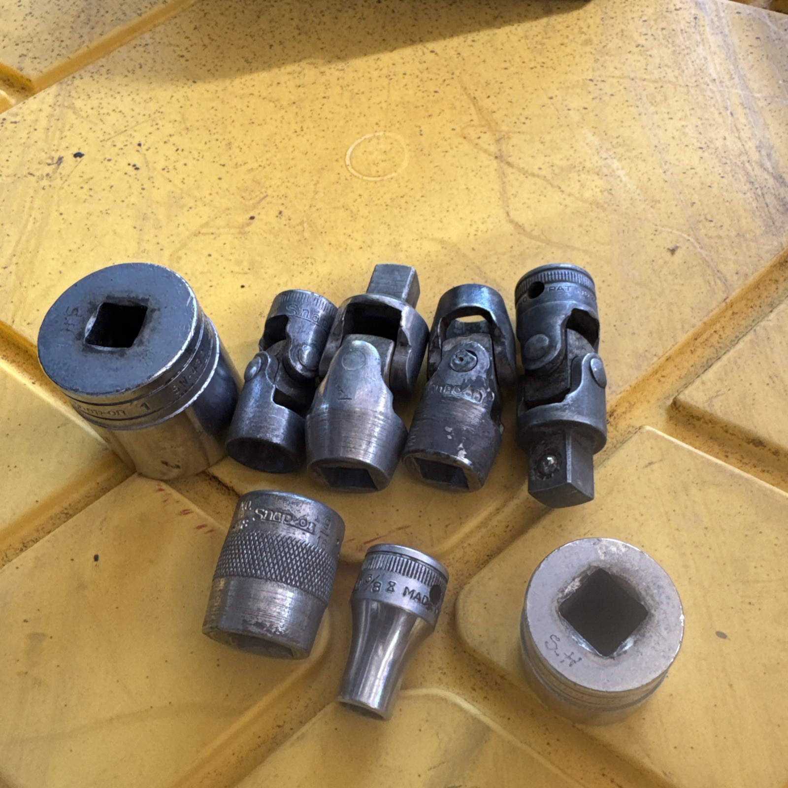 8 Vintage Snap-On 1/2″ Drive 6 & 12 Point Knurled Socket Underline Logo swivel