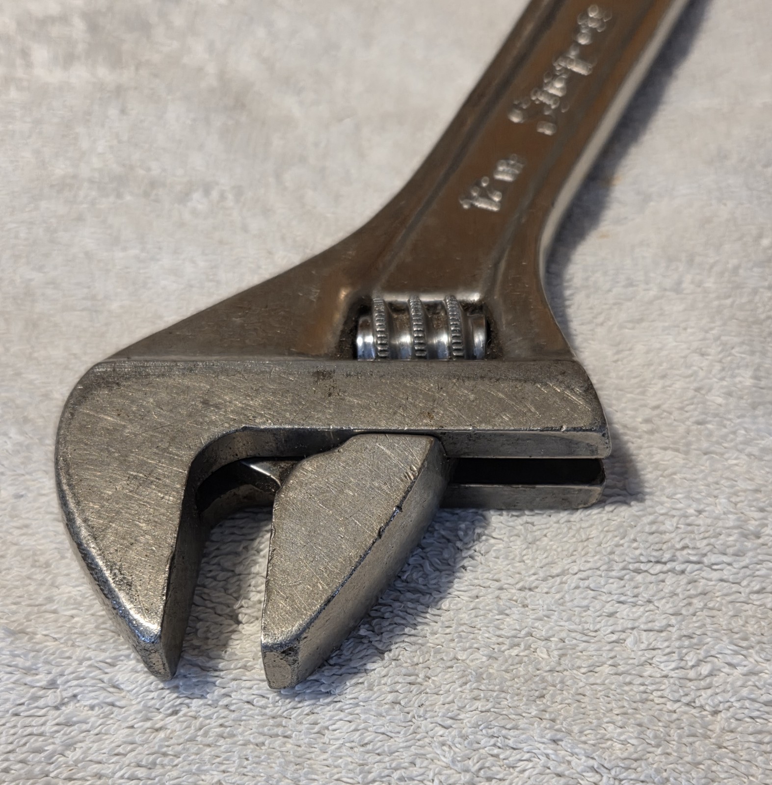 Snap-On Tools AD12 12″ 300mm Chrome Adjustable Smooth Jaw Wrench USA