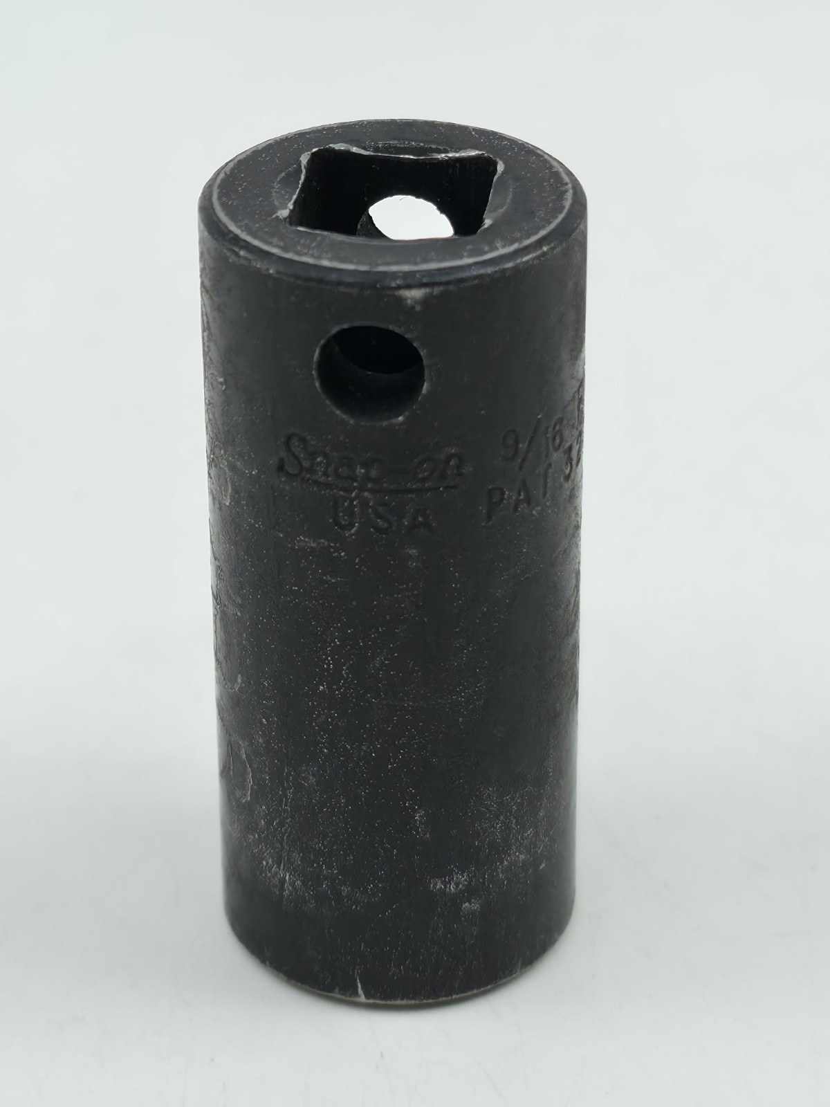 Snap On FDHB180 9/16″, 3/8″ Drive, 12 Point, Deep Impact Socket Black Oxide USA