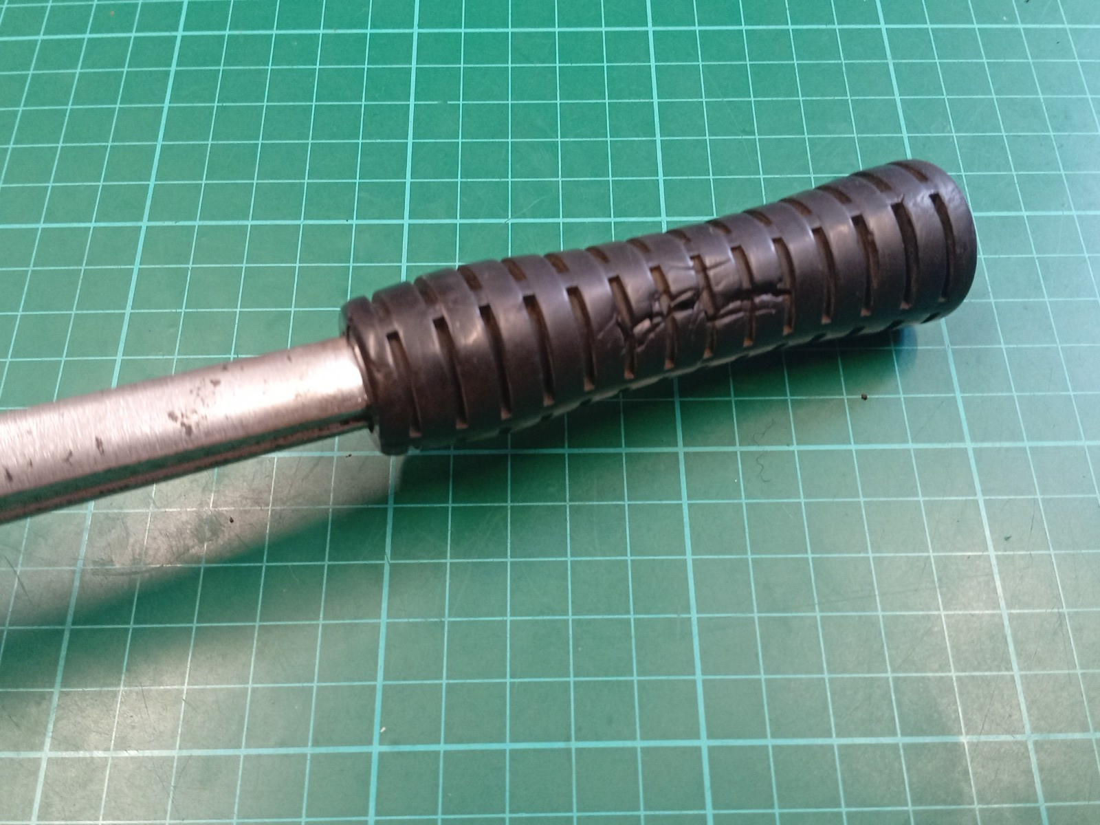 Vintage Facom S.151, 1/2″ Drive, Ratchet, Made In France (Socket Ball Defective)