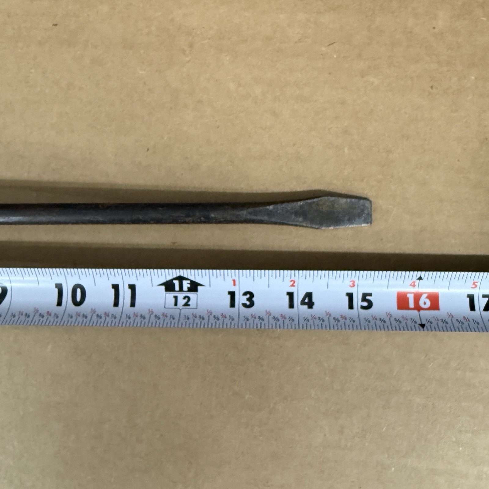 Snap on Tools GSDD10 Screwdriver Black Handle USA 15+ Inches Long