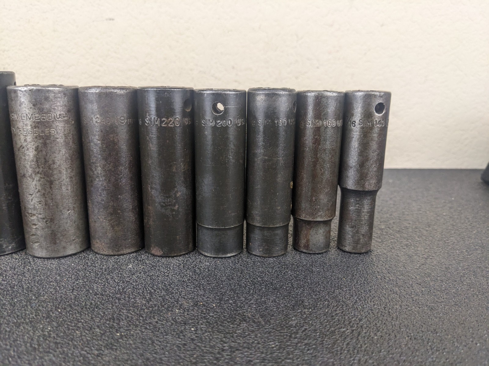 #as294 Snap On SIM 1/2″ Drive 7/16″ 1-1/16″ SAE Deep 6 Point Impact Socket Set