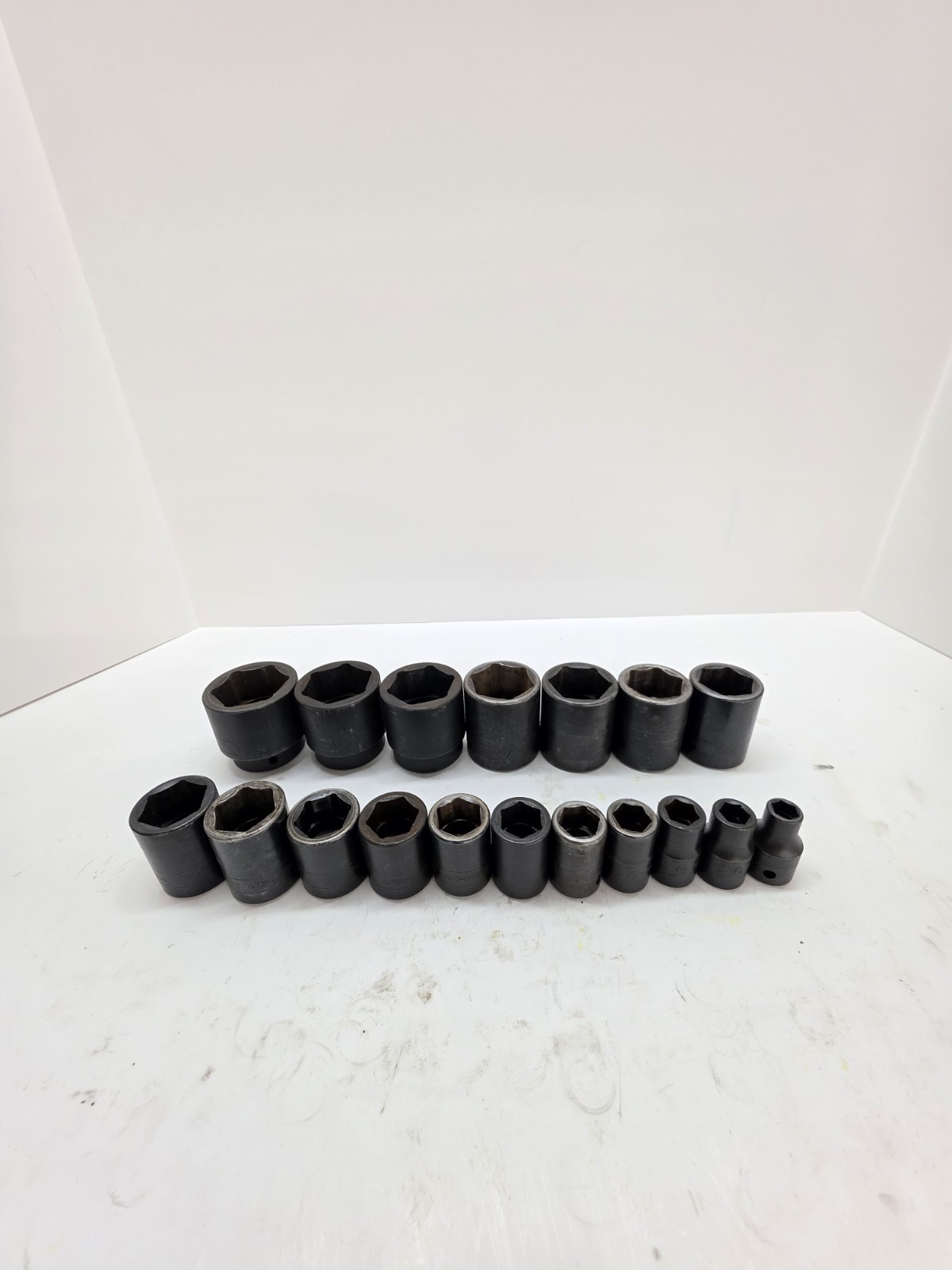 SNAP-ON 1/2″ DRIVE 18PC SAE SHALLOW 6PT IMPACT SOCKET SET 3/8- 1 1/2″ 320IM
