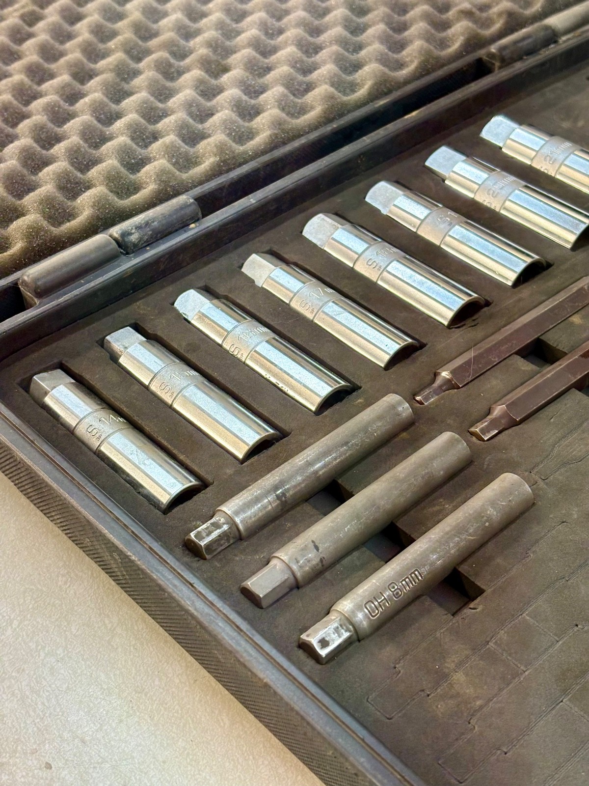 Mopar 2027800020 Installer Shock/Strut Kit Remover Sockets + More — LIQUIDATION