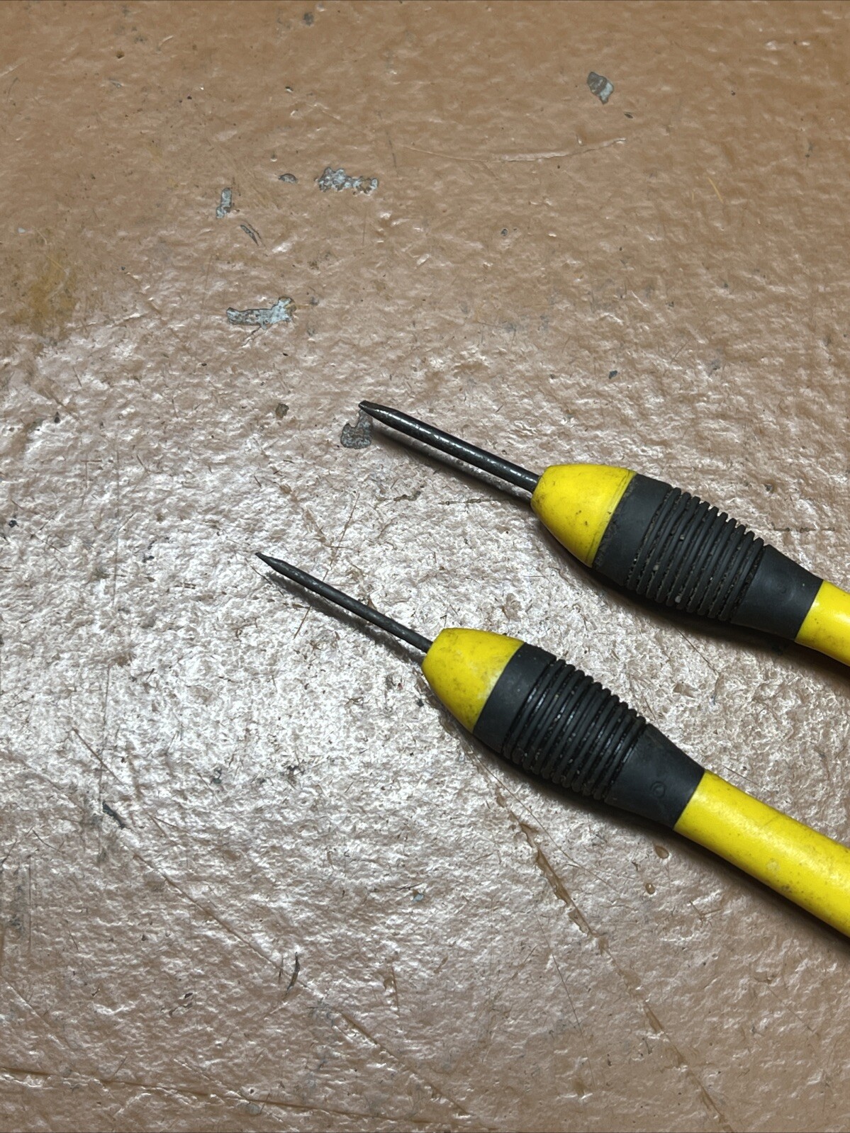 Stanley Tools 2 Piece Metric Precision Mini Screwdriver Set Watch Camera Repair