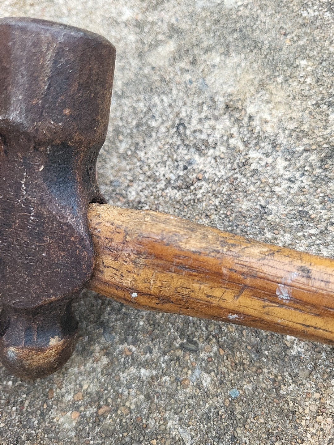 Used MATCO BH16 16oz Ball Peen Hammer Wood Handle USA