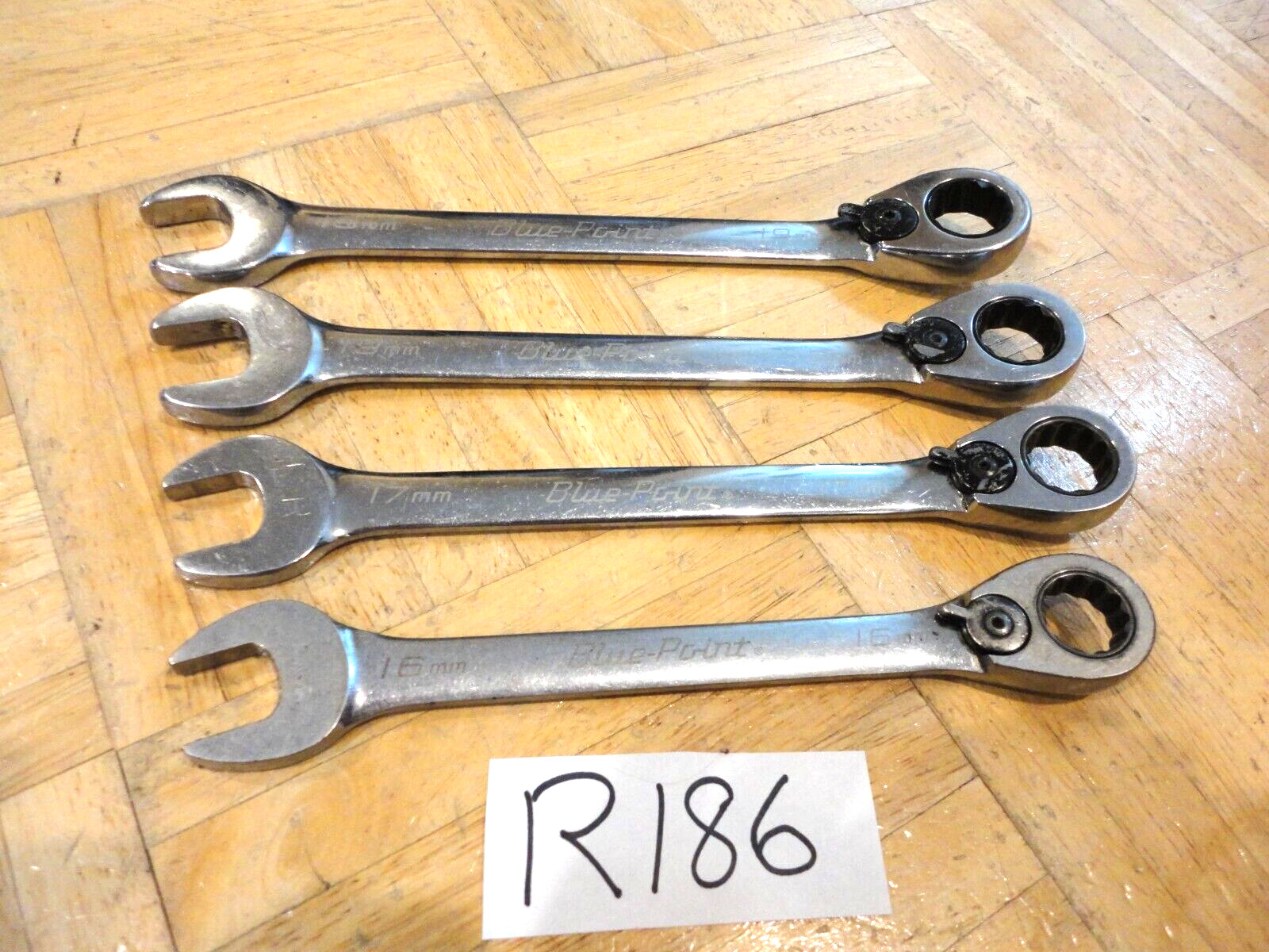 BLUE-POINT TOOLS 4 PC. METRIC RATCHETING REVERSABLE WRENCHES 16, 17, 18, 19MM