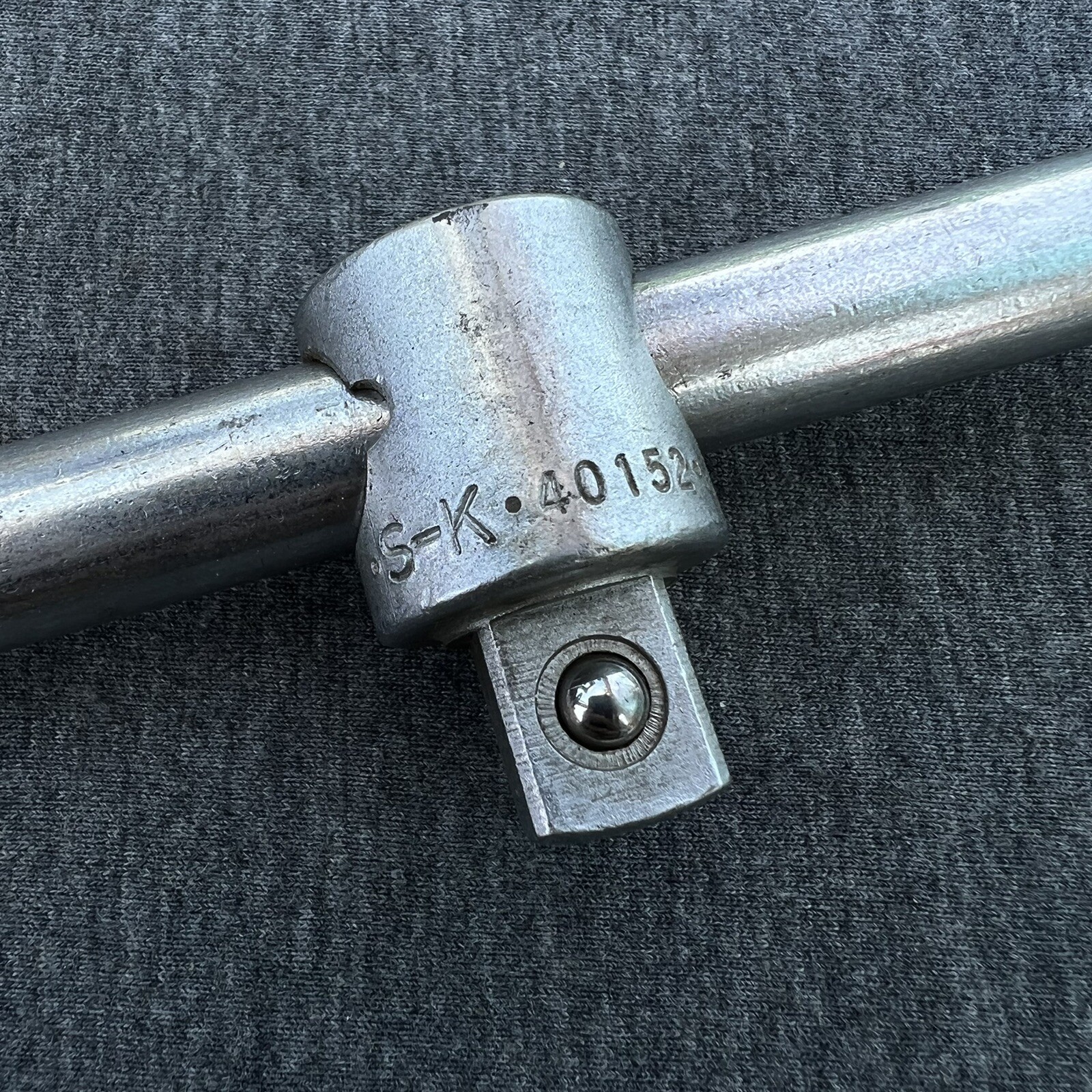 S-K 40152 Sliding T Head Breaker Bar 1/2″ Drive 10″ Long