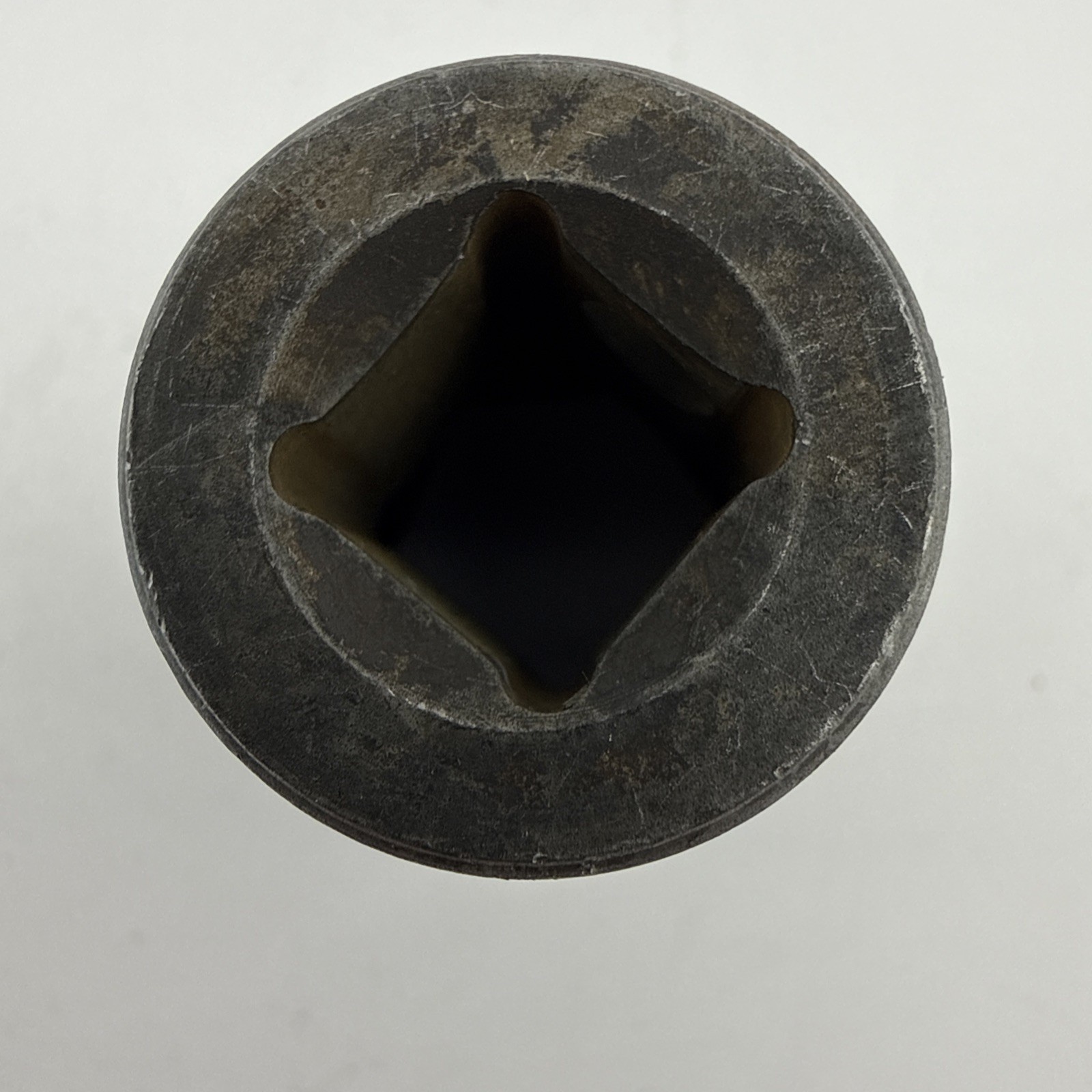 Makita 3/8″ Drive 15mm Metric 6-Point Impact Socket Black Oxide
