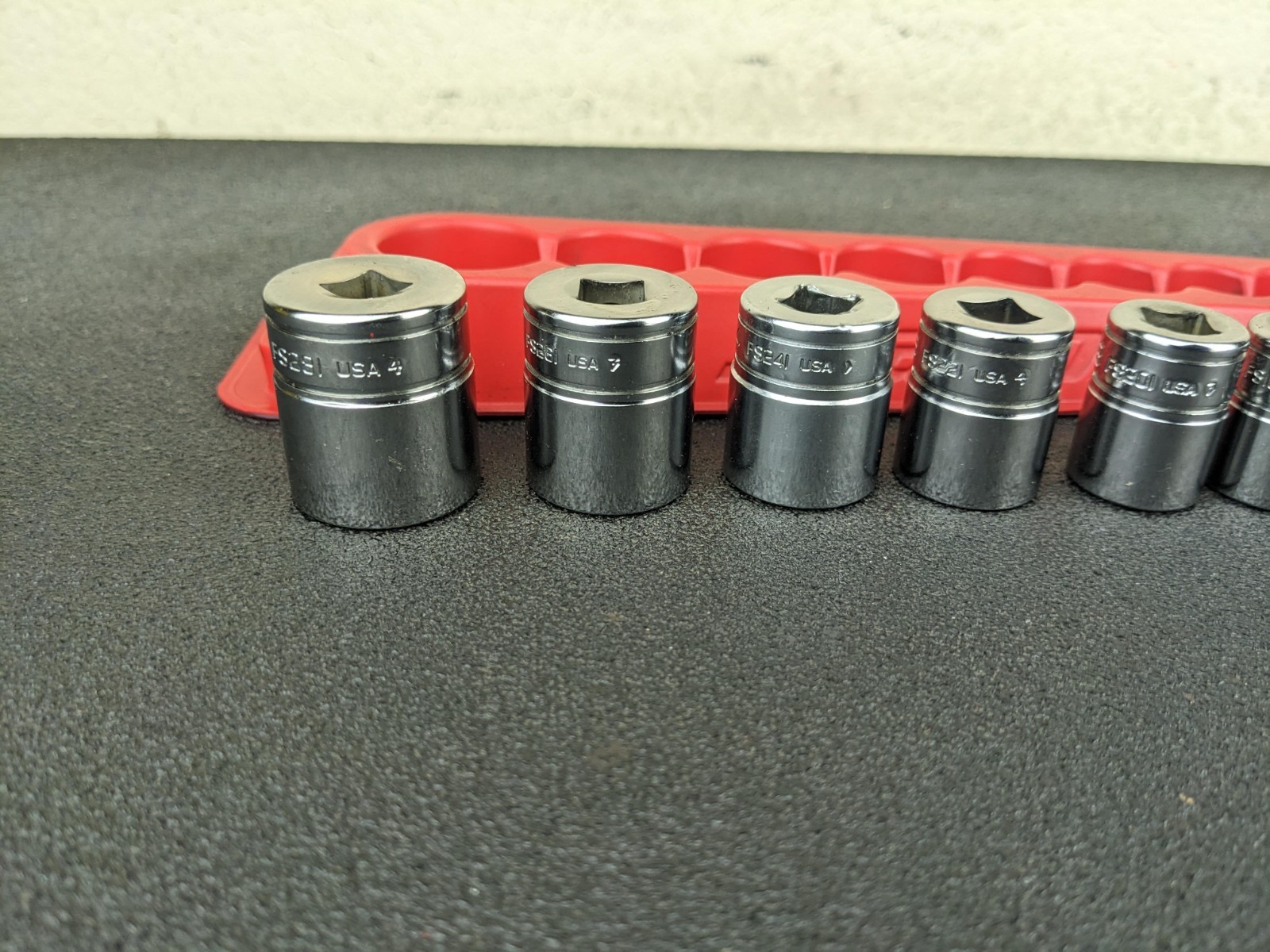 #bp369 Snap-On Tools 211FSY 11pc 3/8″ Drive 6-Point SAE Drive Shallow Socket Set