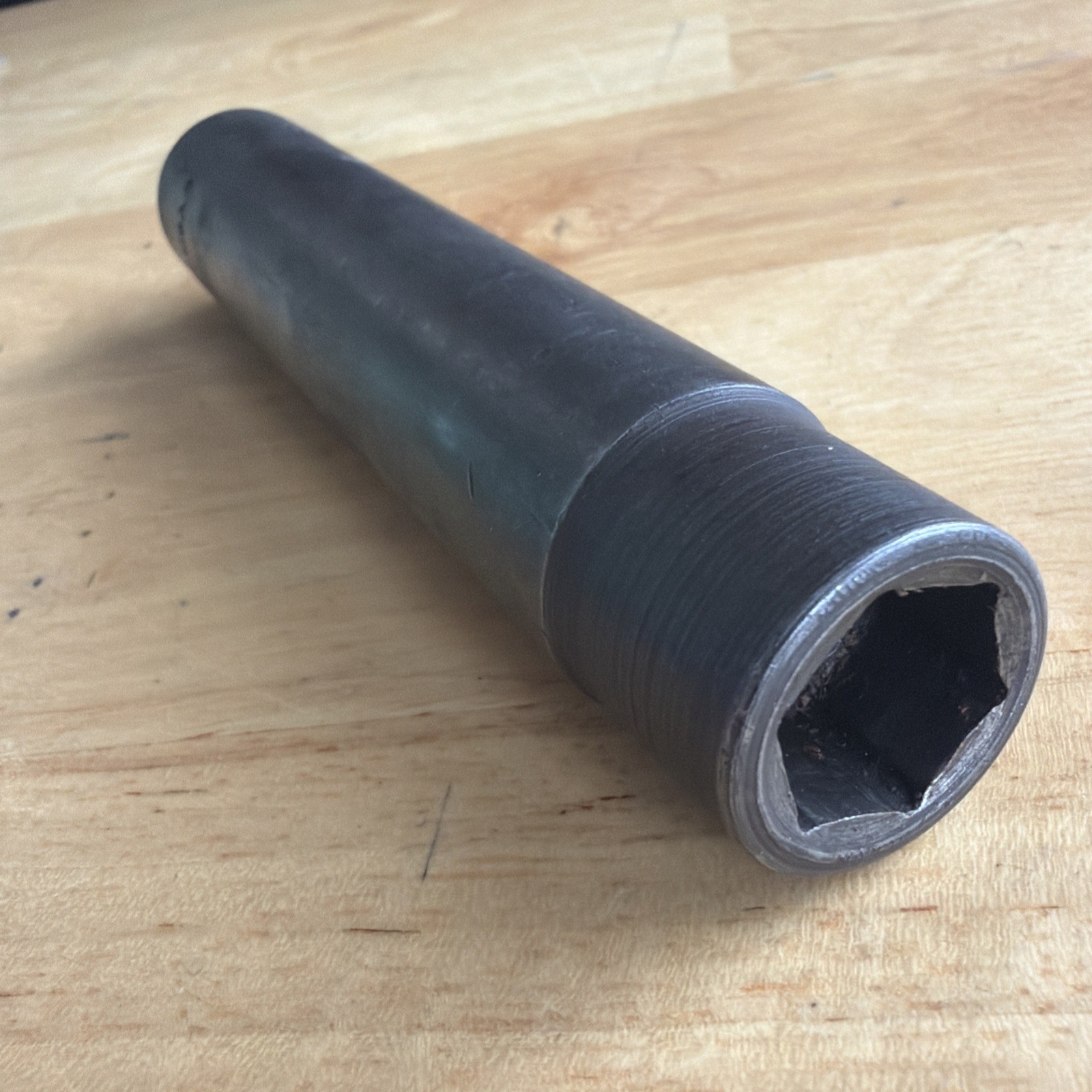 Snap On Tools 9/16″ Extra Deep Impact Socket 1/2″ Drive 6 Point SIML180 USA
