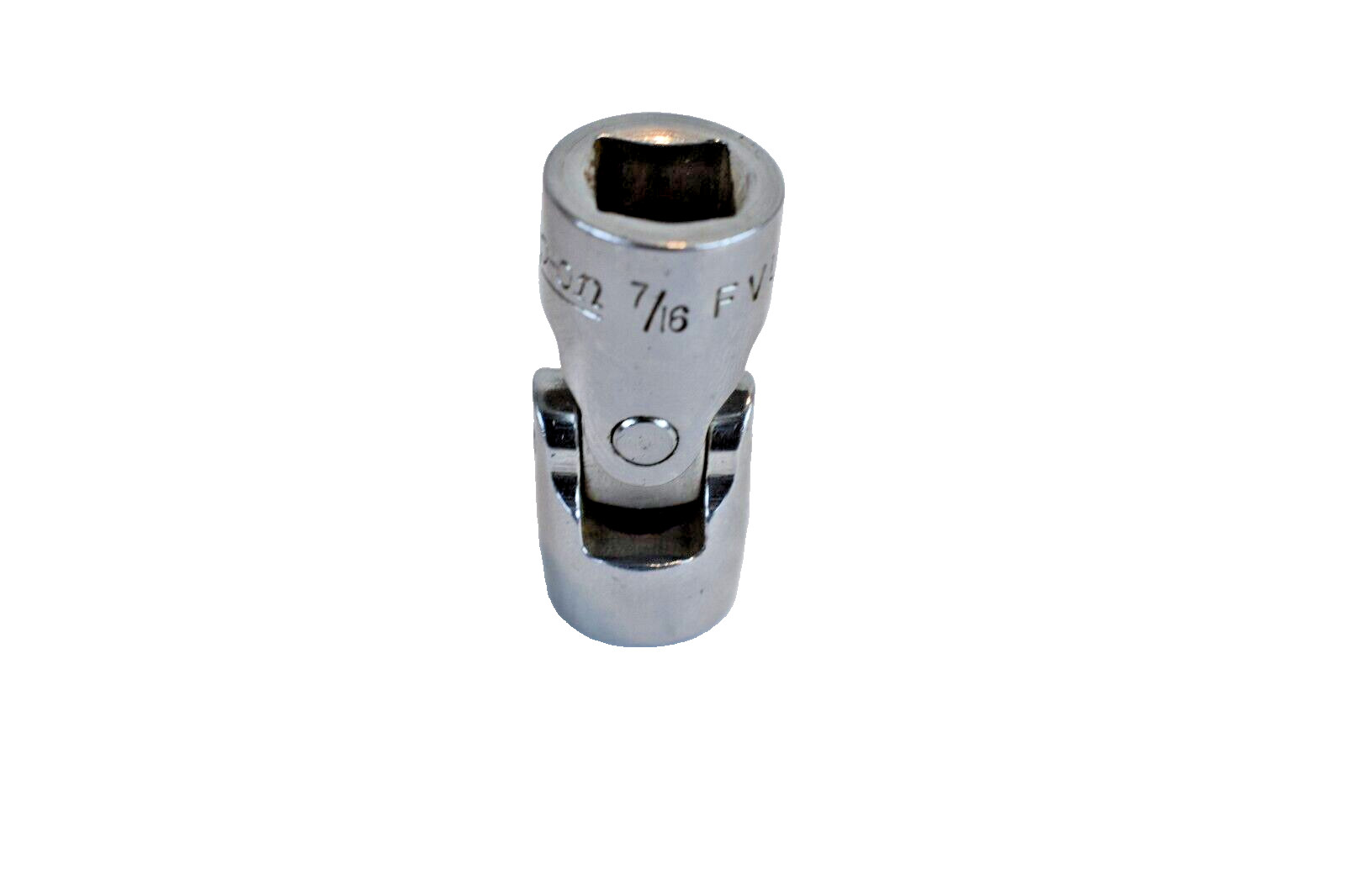 Snap On Tools FVU14 7/16″ SAE Shallow Universal Socket 3/8″ Drive 12 Point USA