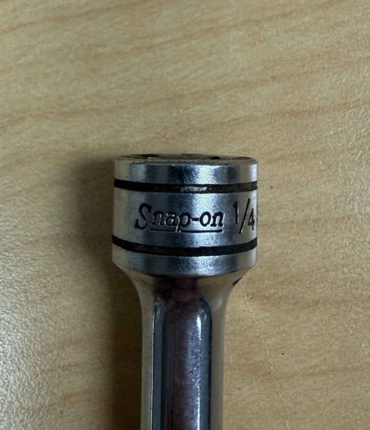 Snap-on Tools USA 3/8″ Drive SAE 1/4″ Deep 6-Pt Chrome Socket SFS081