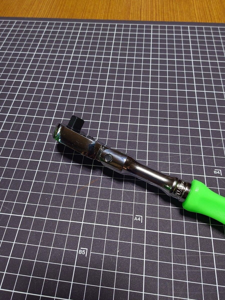 Snap-on / FHFD80A 3/8 Drive Short Flex Ratchet Green Hard Grip USA New Old Stock