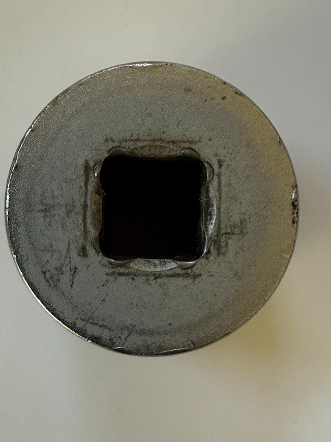 Vintage Snap-On SW-29M Metric 29mm 12 point Shallow Socket 1/2″ Drive