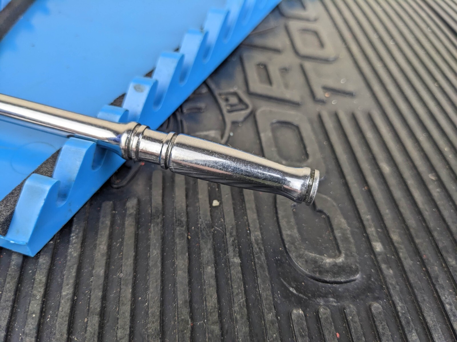 #bf937 SNAP ON TL72 1/4″ Drive Long Handled Ratchet