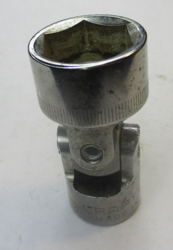 Craftsman 43208 3/8″ Drive 6pt Metric 17mm Shallow Universal Swivel Socket USA