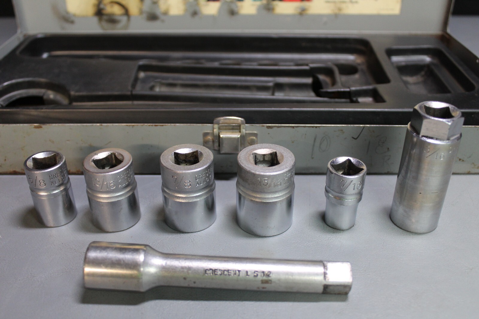 7-Piece Crescent 1/2″ Drive Socket Set in Metal Case LSB-12 Chrome Alloy Vintage