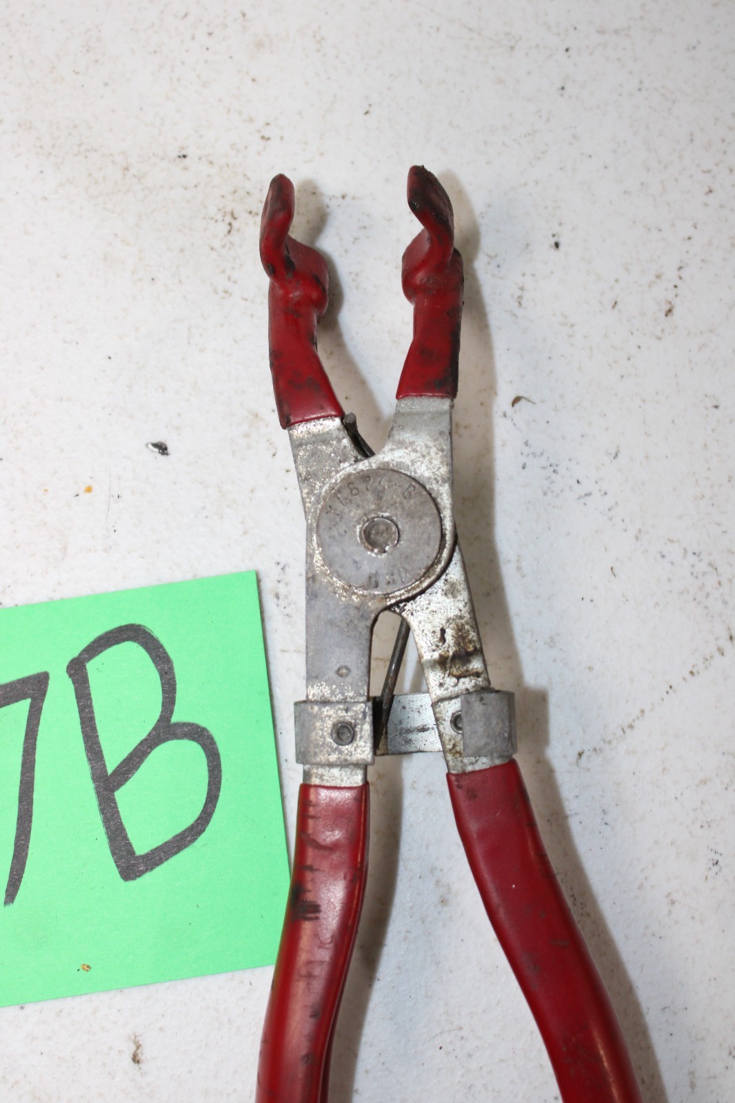 Blue Point spring loaded spark plug wire boot pliers red handles YA824A USA
