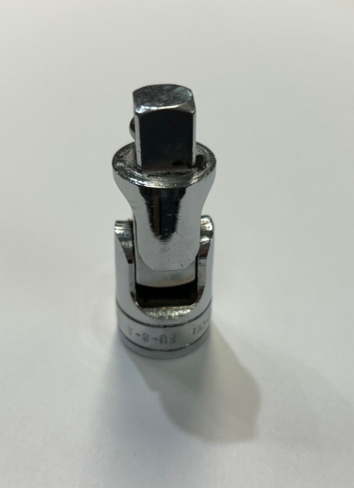 Snap On Tool FU8A 3/8″ Drive Friction Ball Universal Swivel Joint Socket Adapter