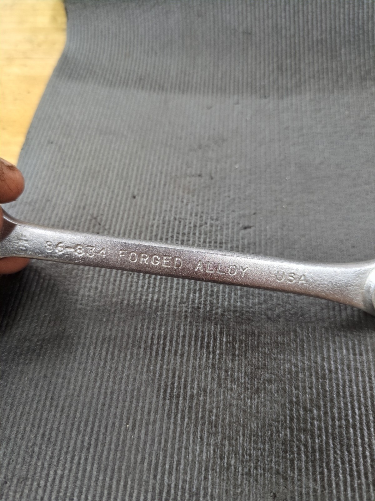 Stanley Tools 86-834 7/16 In SAE 6 Point Combination Wrench 86-834