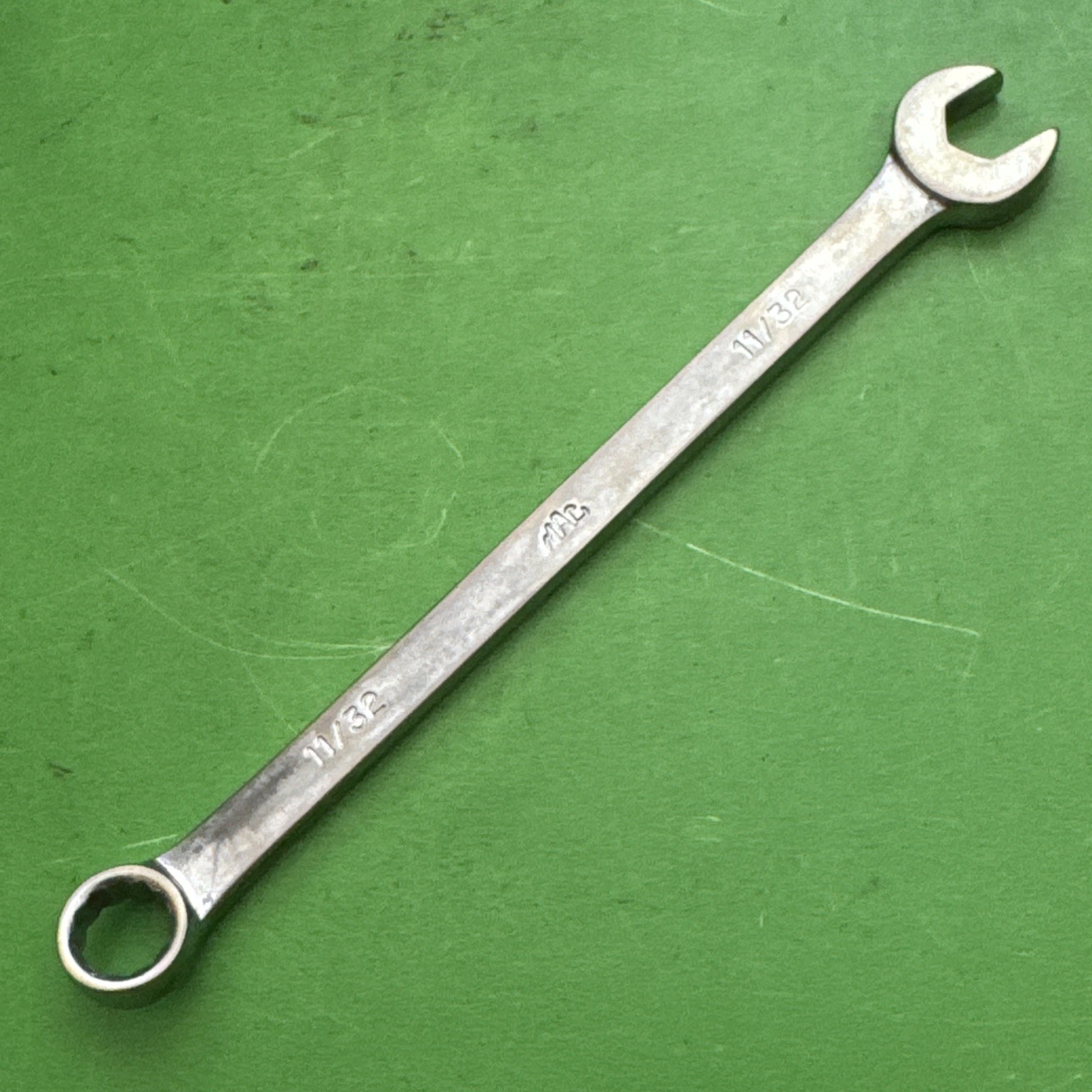 Mac Tools USA 12 Point SAE Size 11/32” Long Pattern Combination Wrench MPN CL112