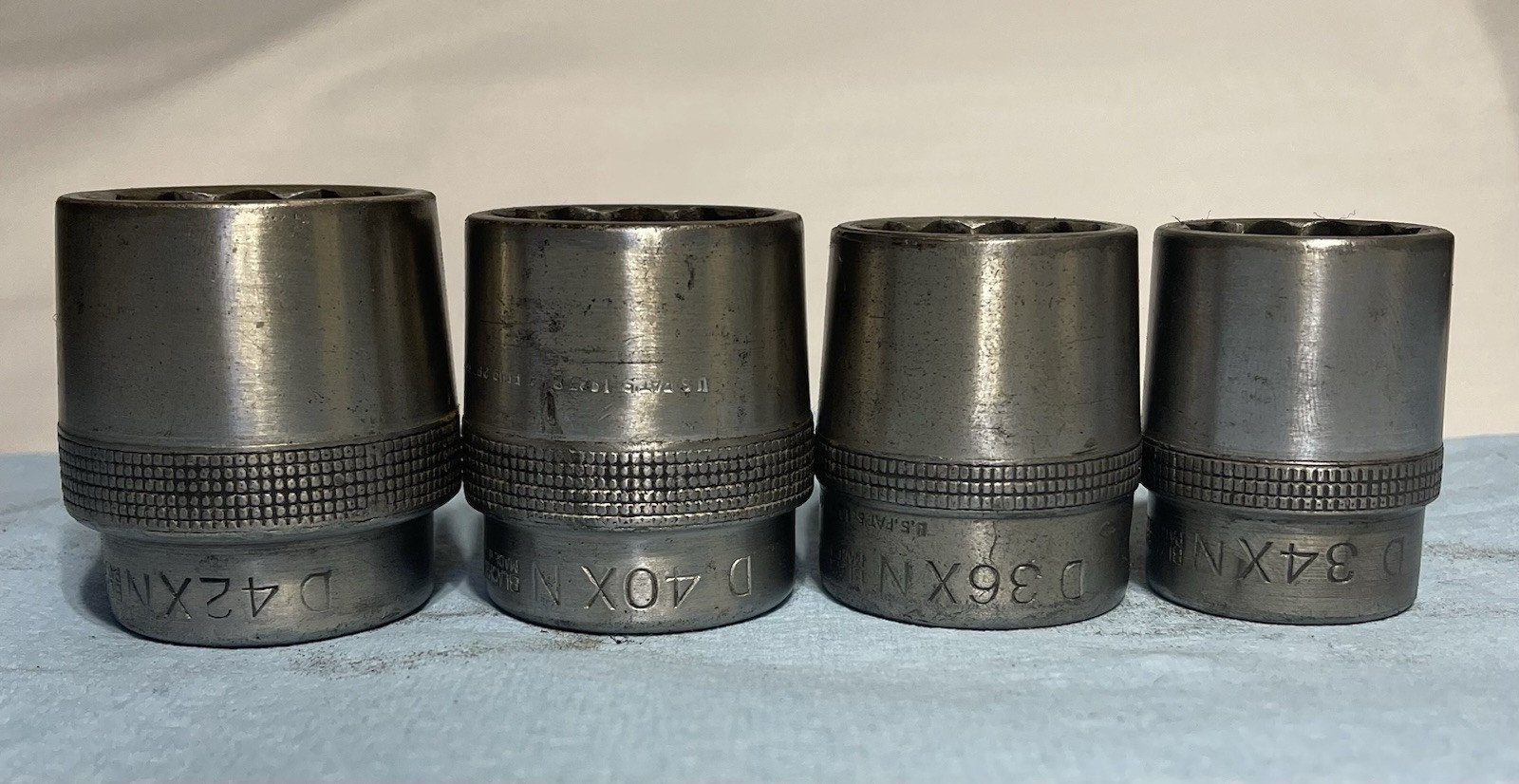 Vntg Blackhawk USA 3/4 Drive 12pc. Socket Set Push Through Ratchet and Extension