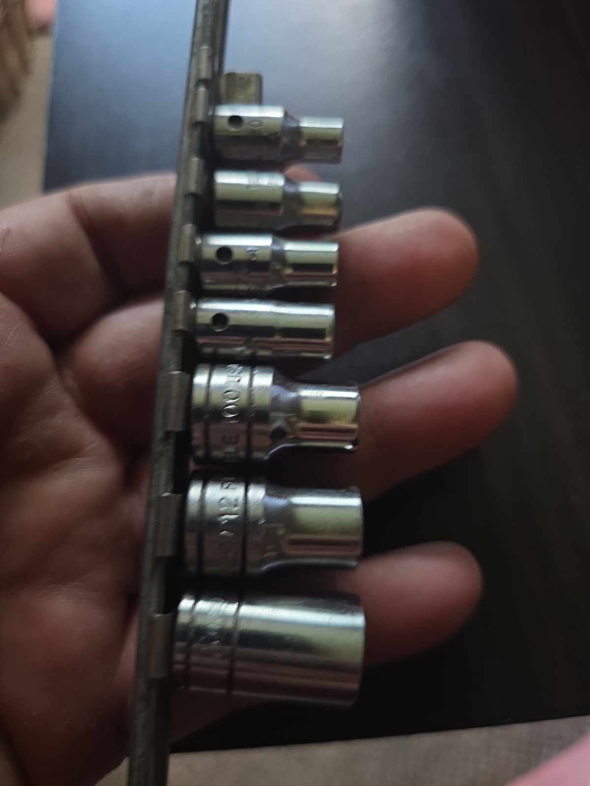 Used Snap-On TORX© Fastener Sockets 1/4″ & 3/8″ Drive TLE50-TLE80 FLE100-FLE180