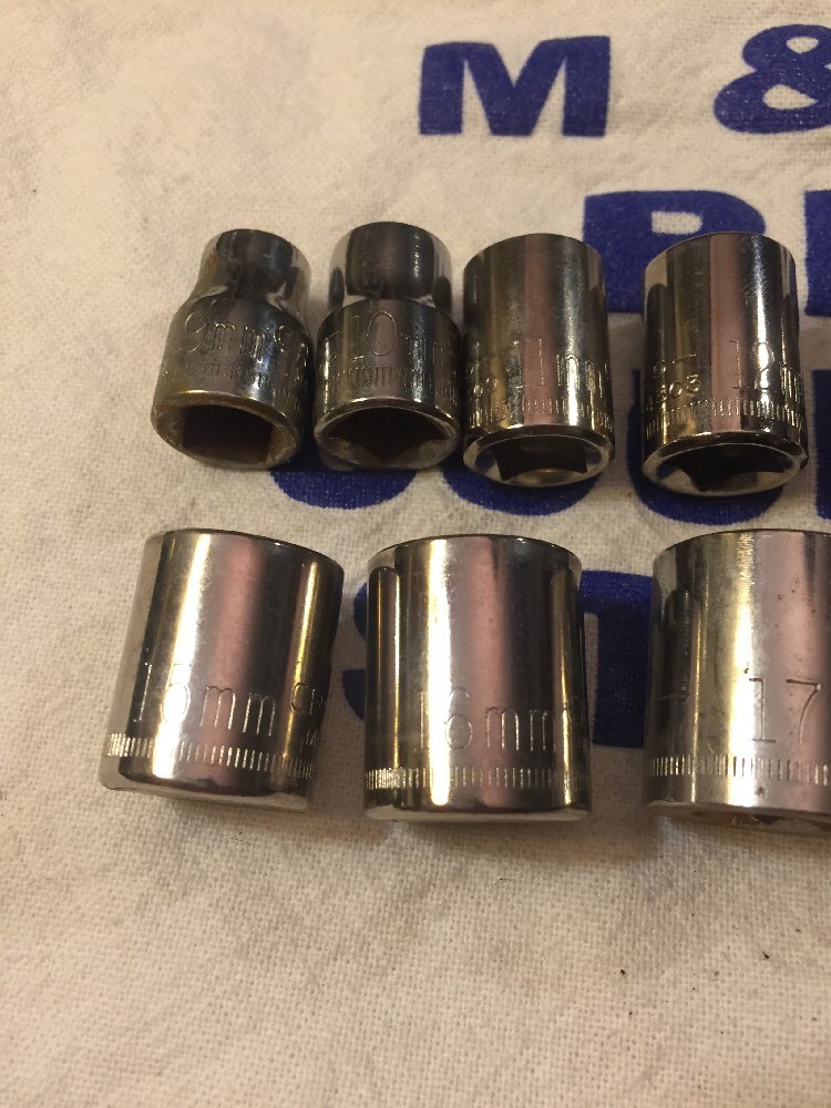 Craftsman 3/8″ Drive 11 Piece 12 Point Shallow Metric Socket Set 9MM to 19MM USA
