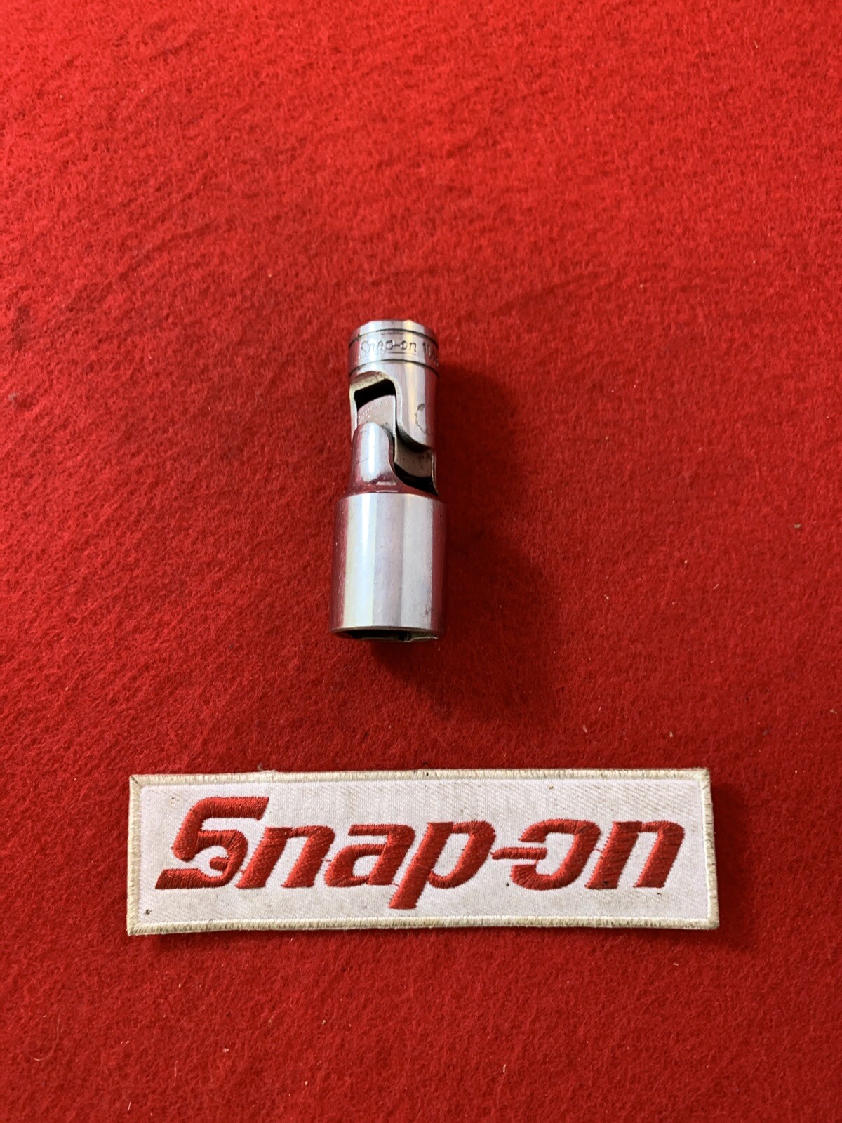 Snap On FSU22 3/8″ Drive 6pt 11/16″ Deep Chrome Swivel Socket (G5)