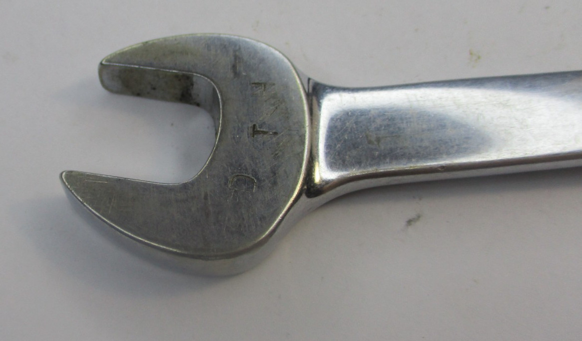 Snap on OEXM180 Metric 18mm 12pt Combination Wrench USA OWNERS MARKS