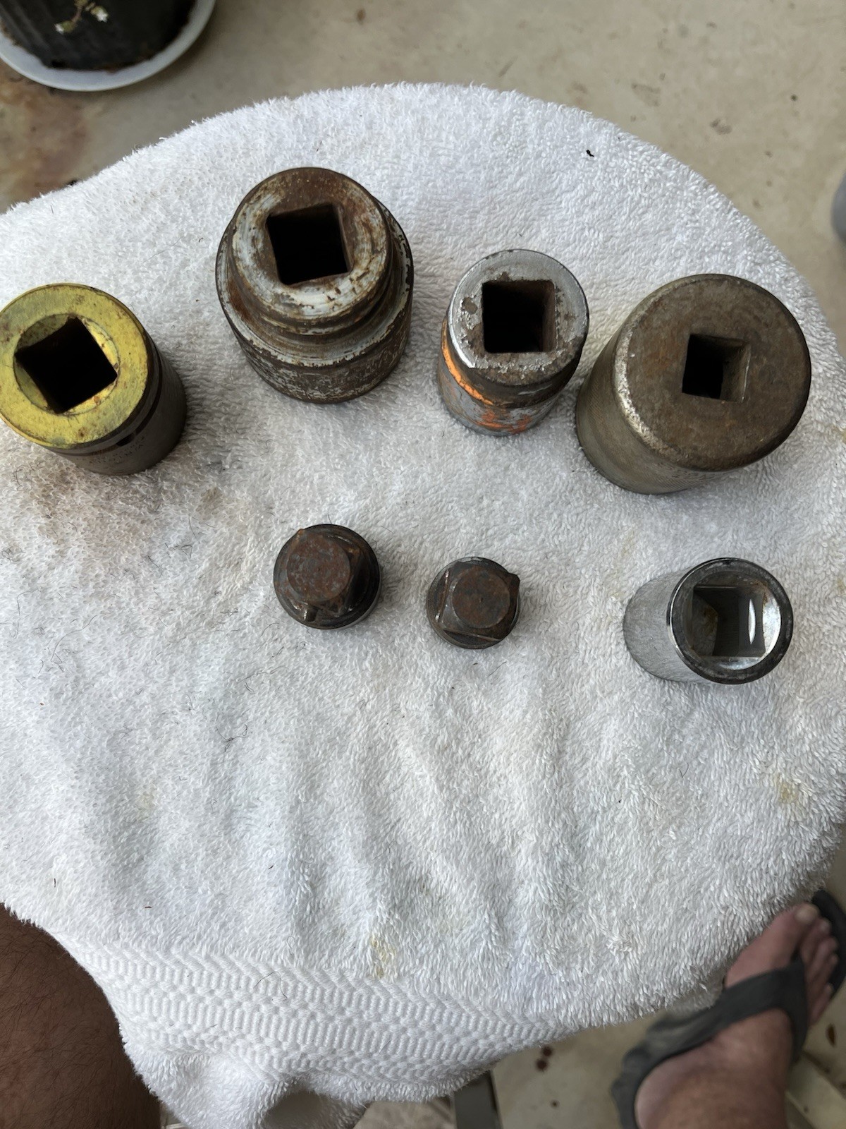3/4 Drive-1”- (2) 1 “1/8-(1)1 “7/16 & 5/8 Drive Snap on 1”1/2 & 1/2to3/4Adapters