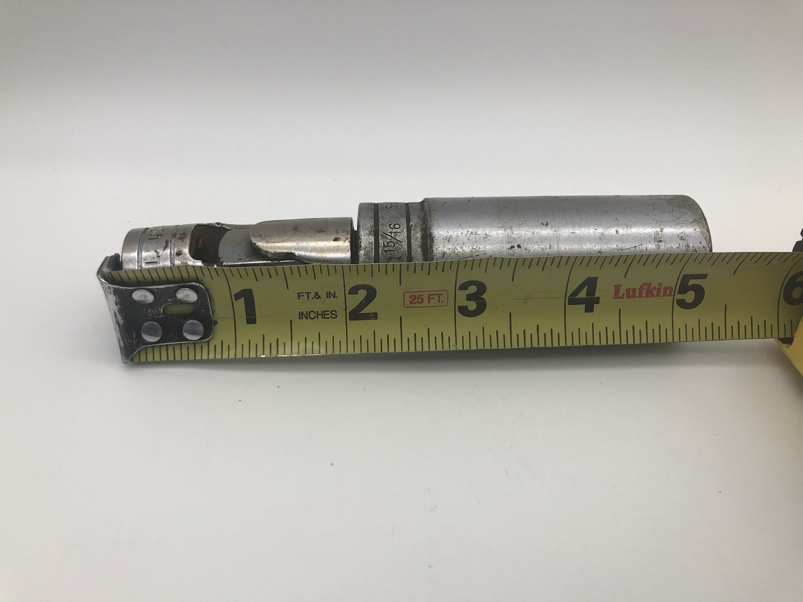 Snap-On Tools 15/16” 12-Point Deep Socket S301 & Snap-on 1/2” 8-L Swivel Socket