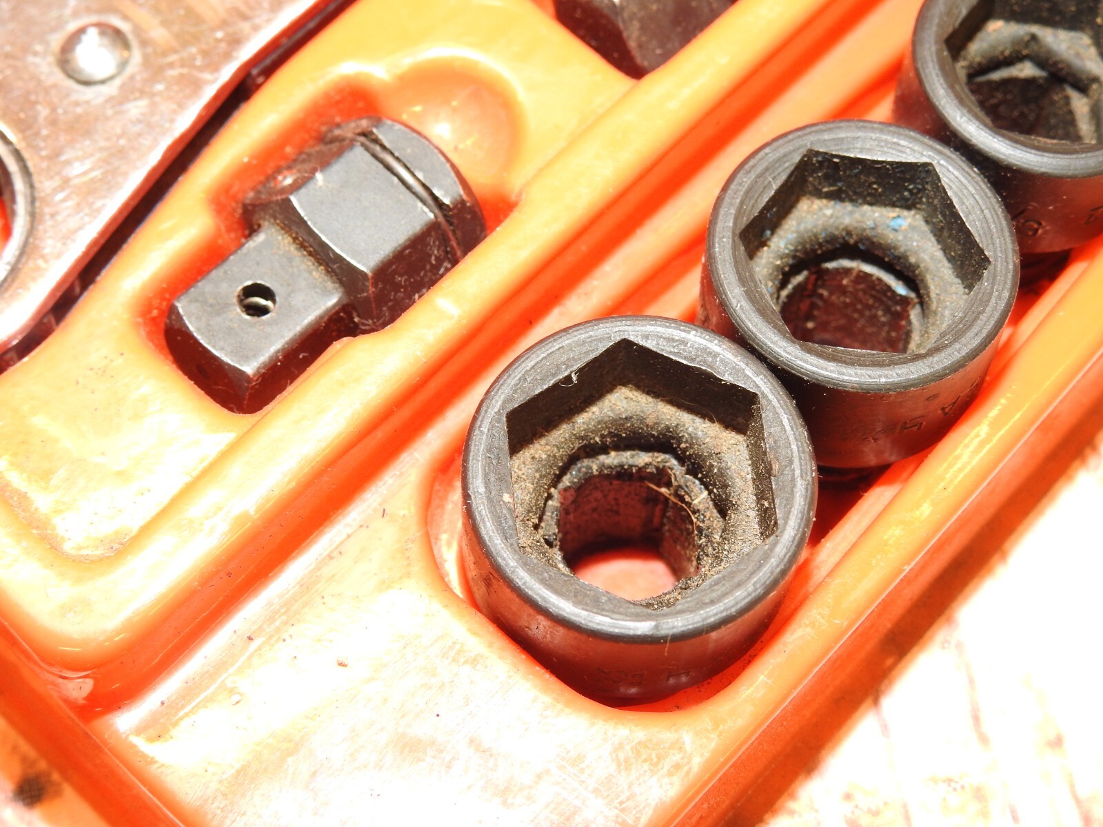 AFR-100 1964-69 Snap On Low Clearance PASS THRU Ratcheting Socket Set