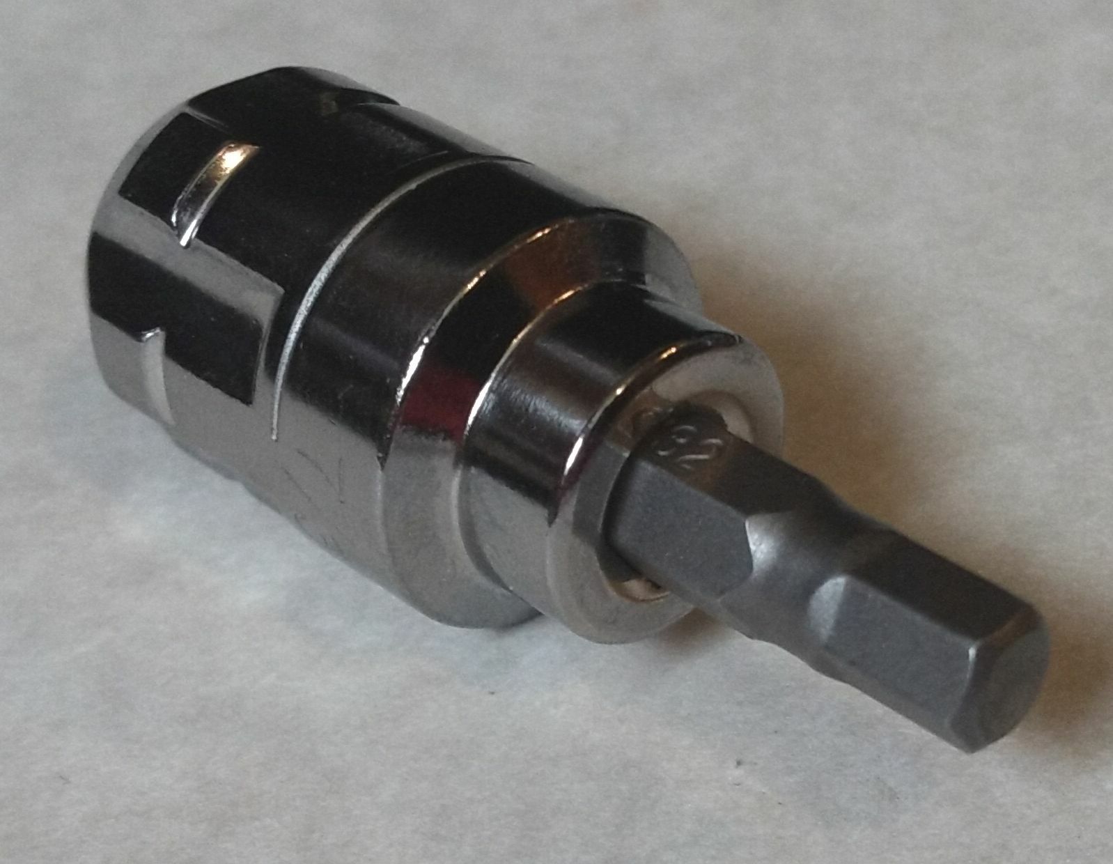Craftsman 7/32″ x 3/8″ Drive Max Axess Pass Thru Ratchet Hex Bit Socket ( 3313 )